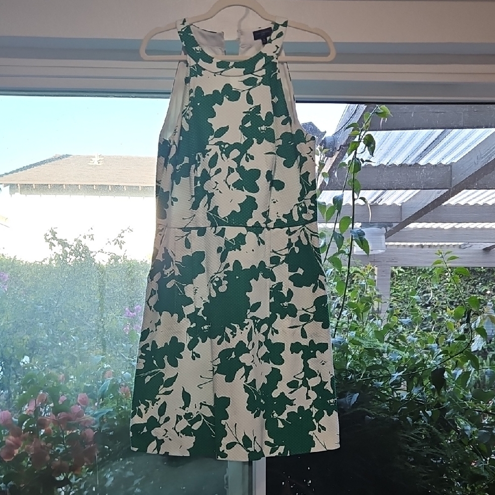 Floral Green and White Sleeveless Dress